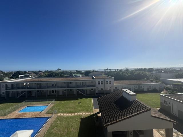 To Let 1 Bedroom Property for Rent in Royal Ascot Western Cape